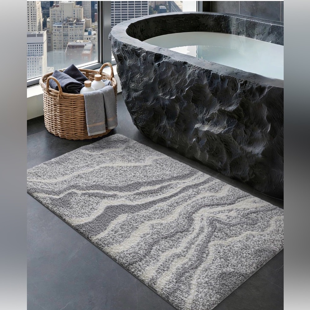 NWT Dexi Bathroom Rug Mat 24" x 43" Soft & Absorbent,Non-slip,Marble Grey